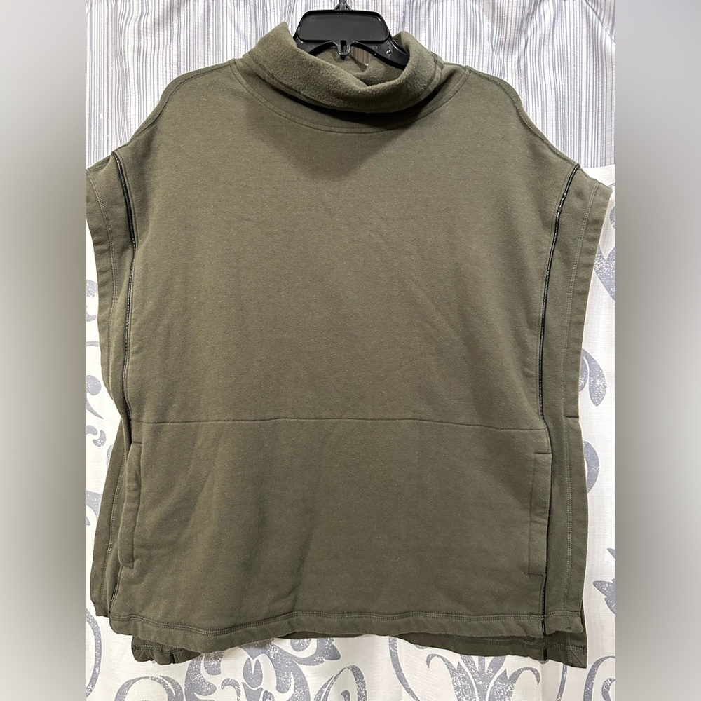 Alala Storm Poncho Sweater Women's Olive Green Cowl Neck Oversized Revolve Sz XS